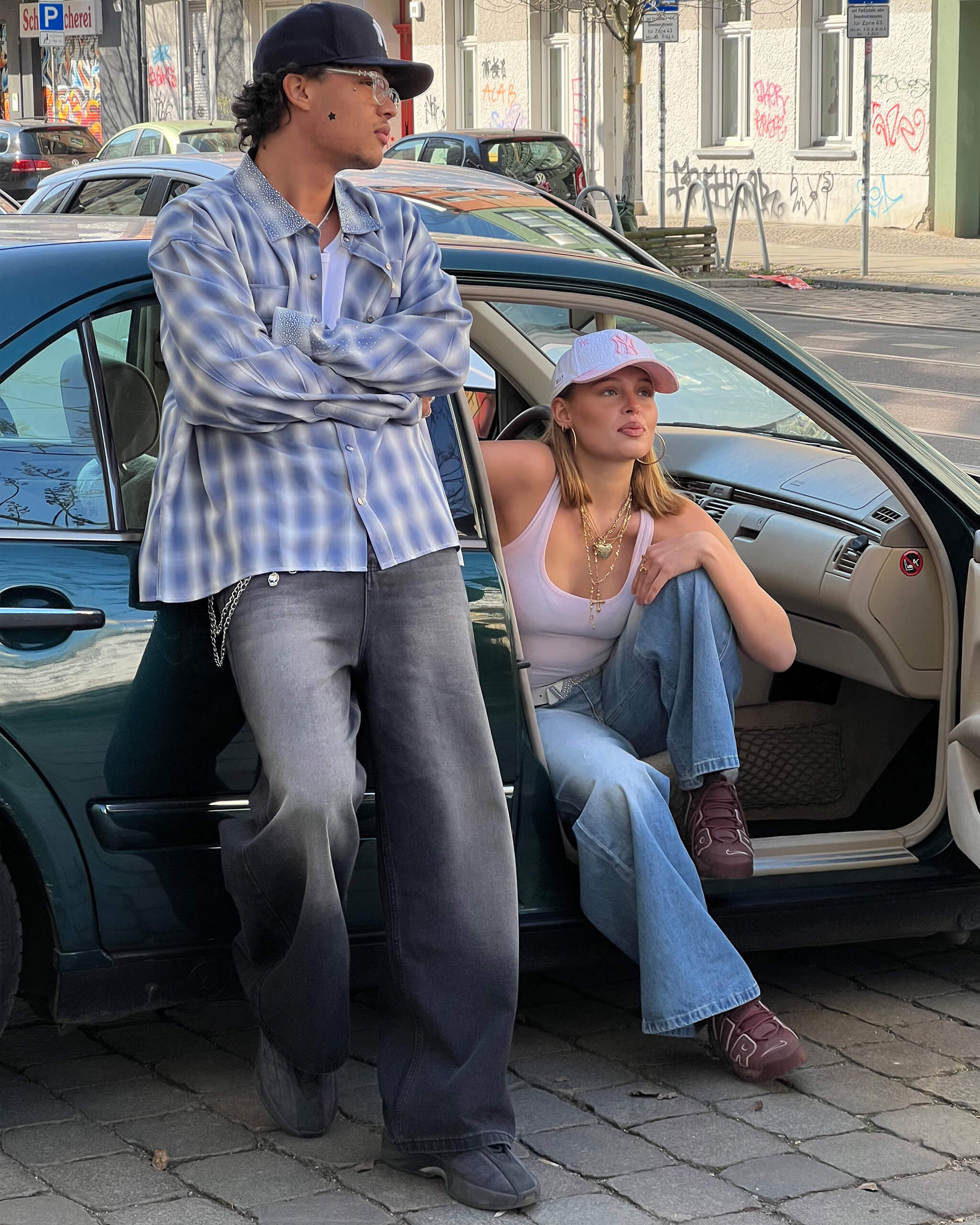 MYSTERY PANTS