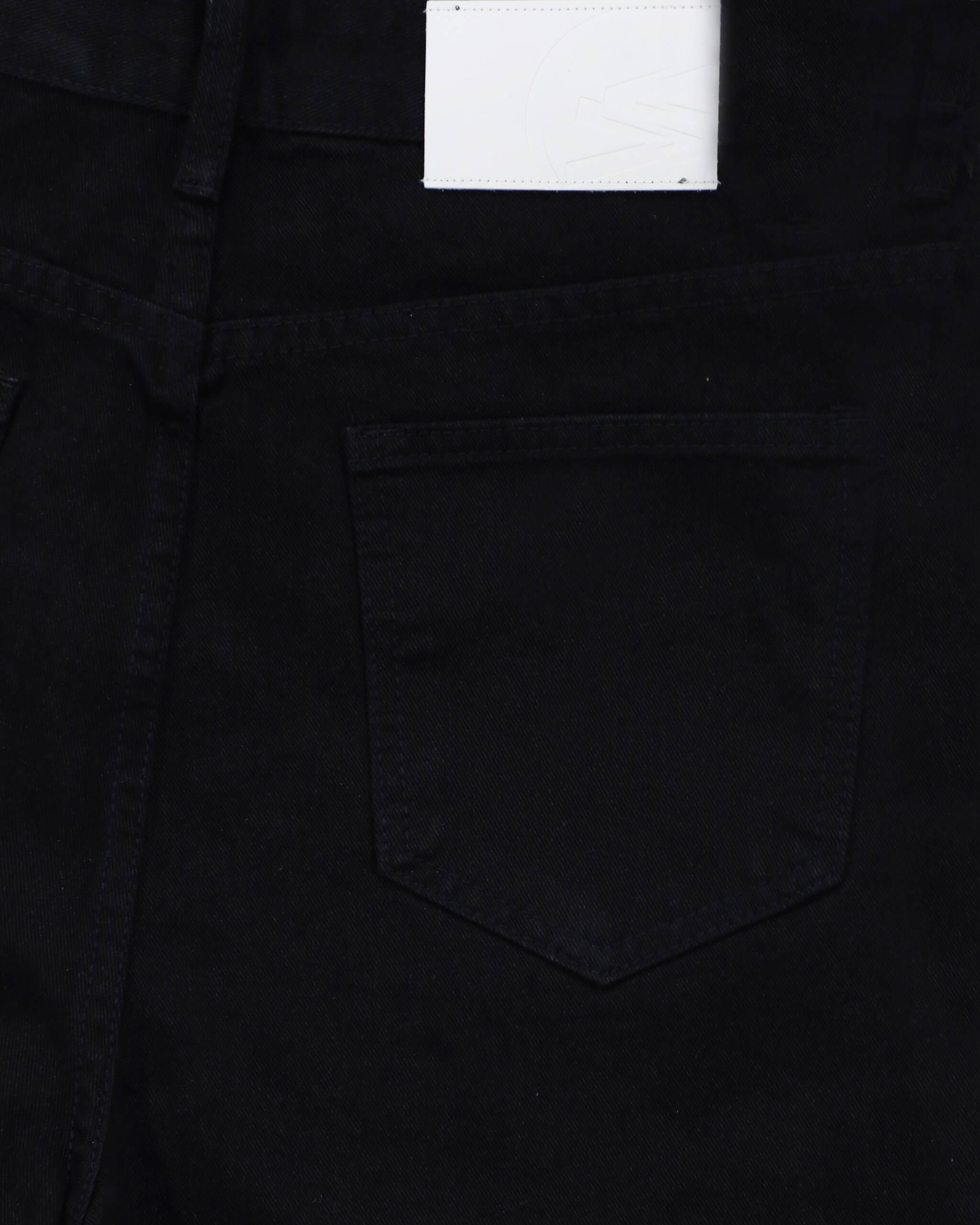 EVERYDAY DENIM