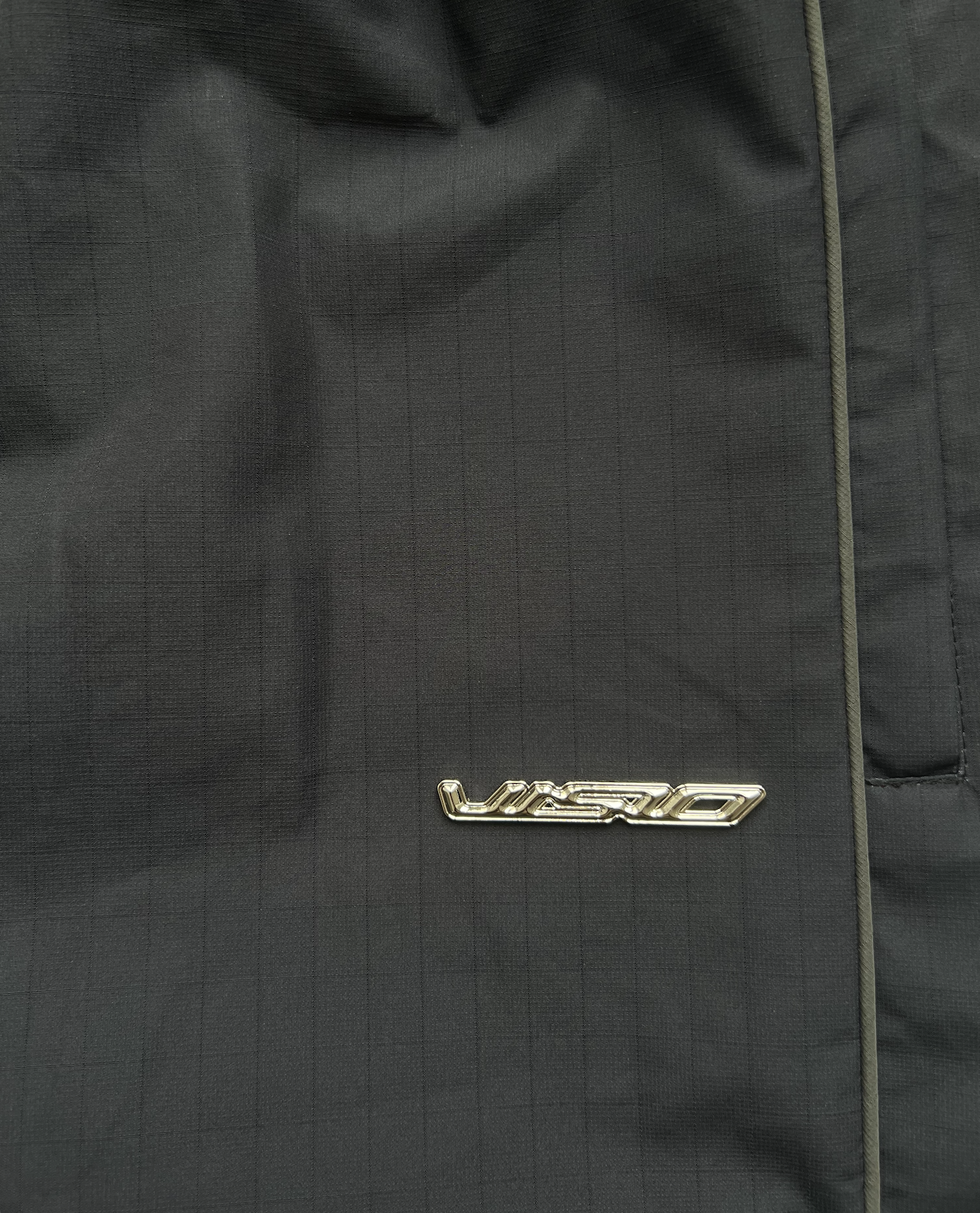 WATERPROOF TRACKPANTS