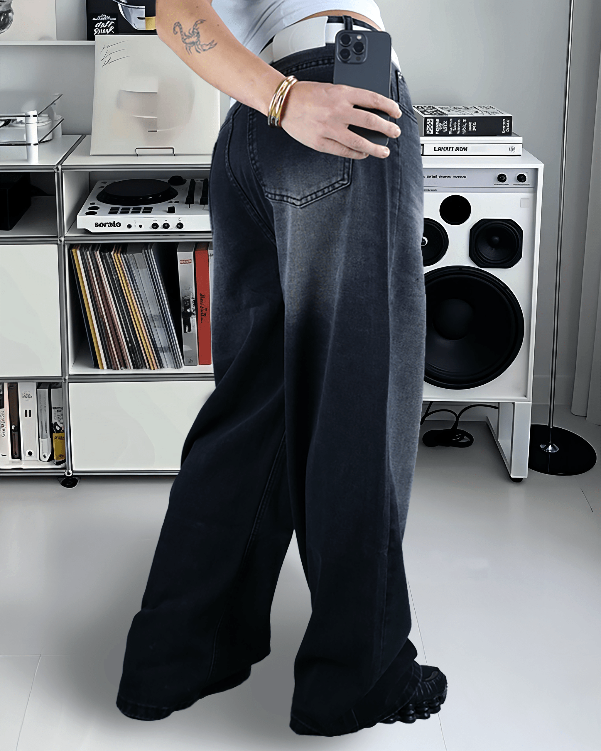 BASIC DENIM WASHED BLACK