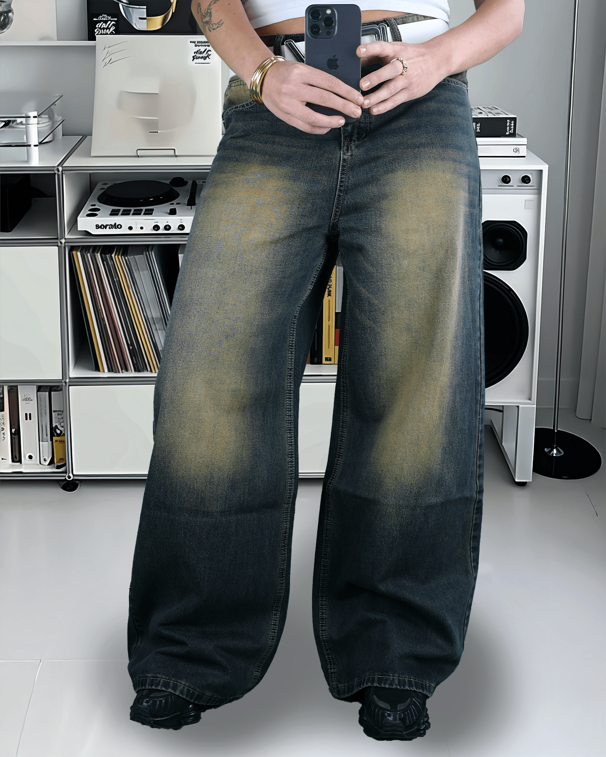EVERYDAY DENIM