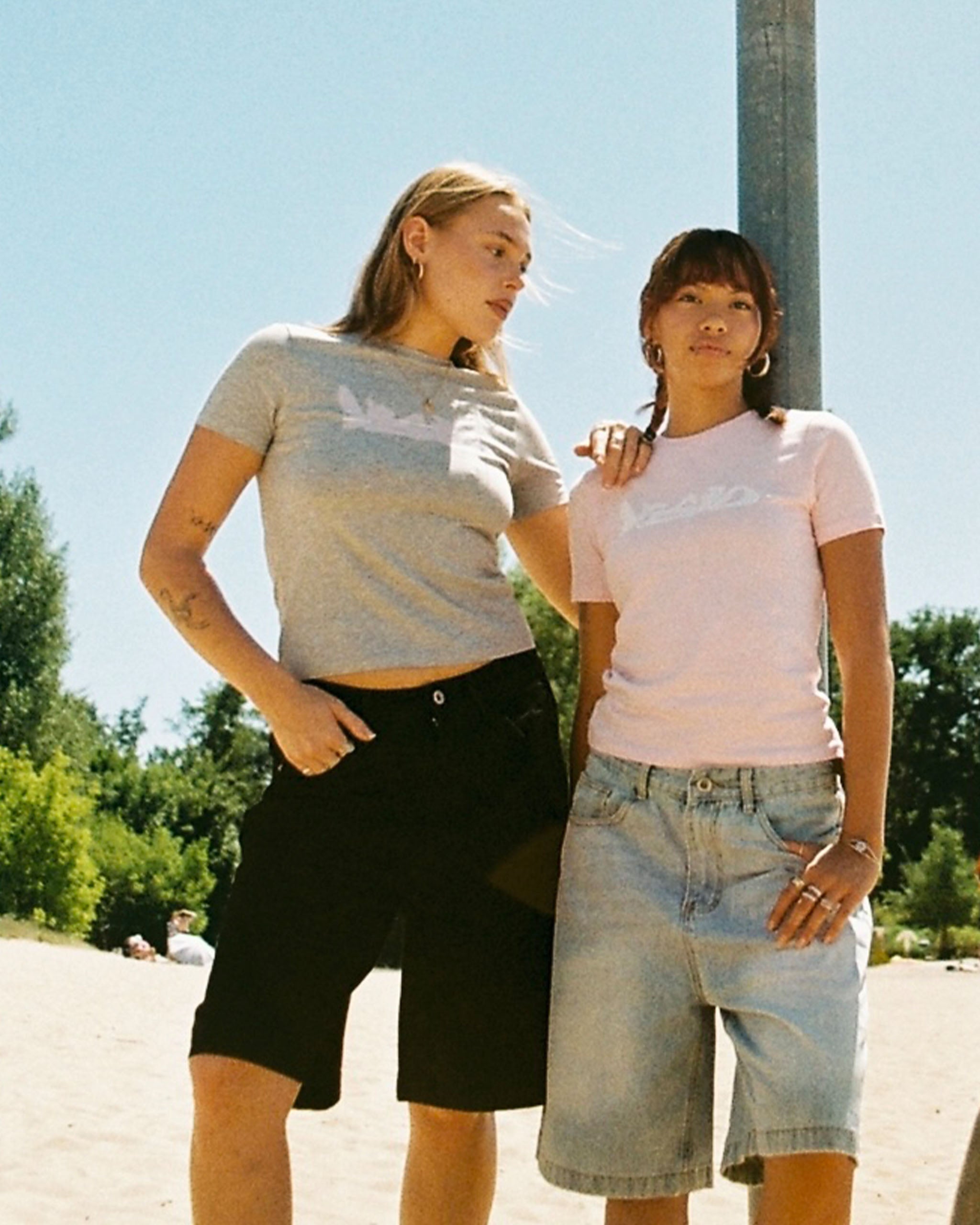 WOMEN TEE (BM)