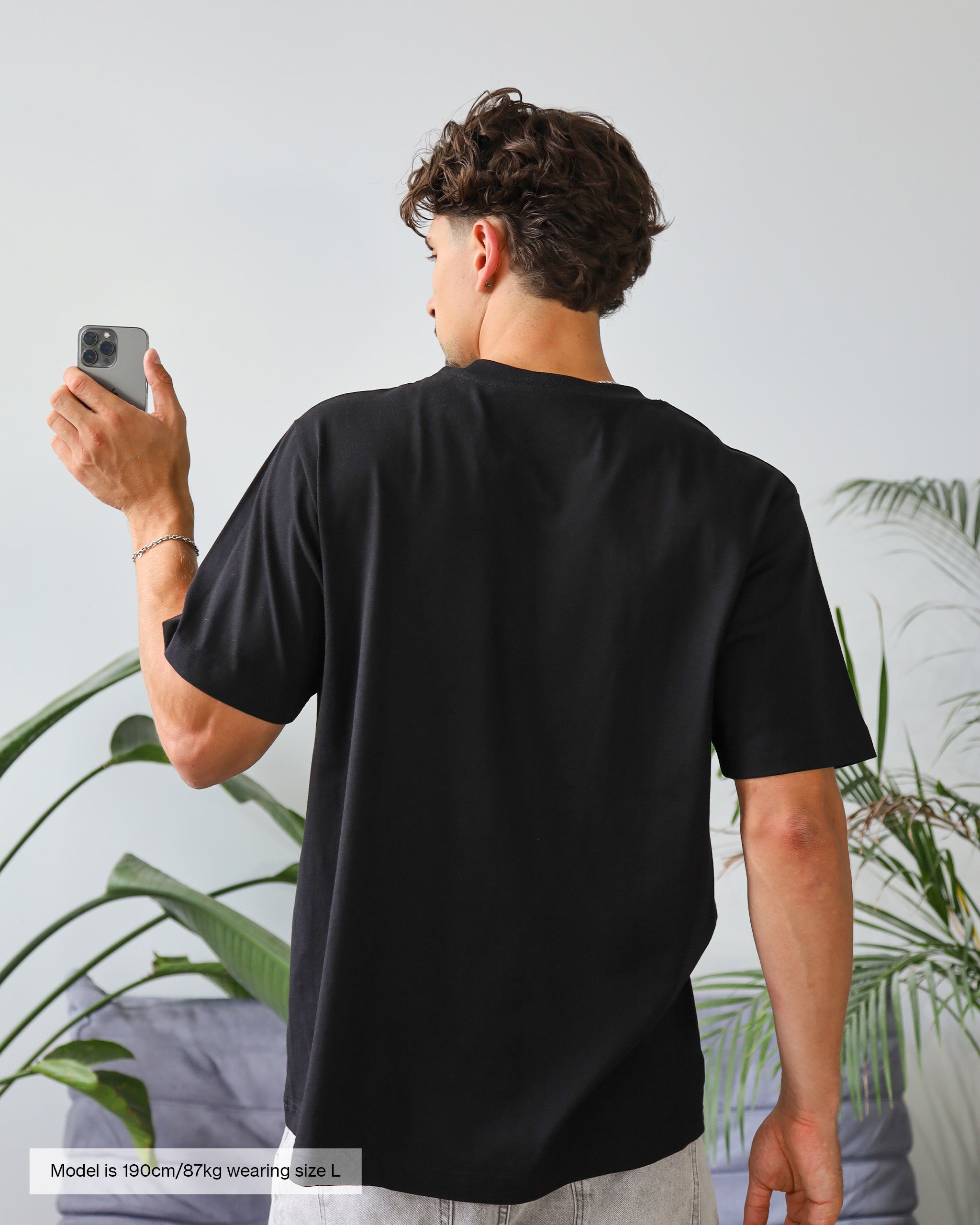 NOMAD TEE