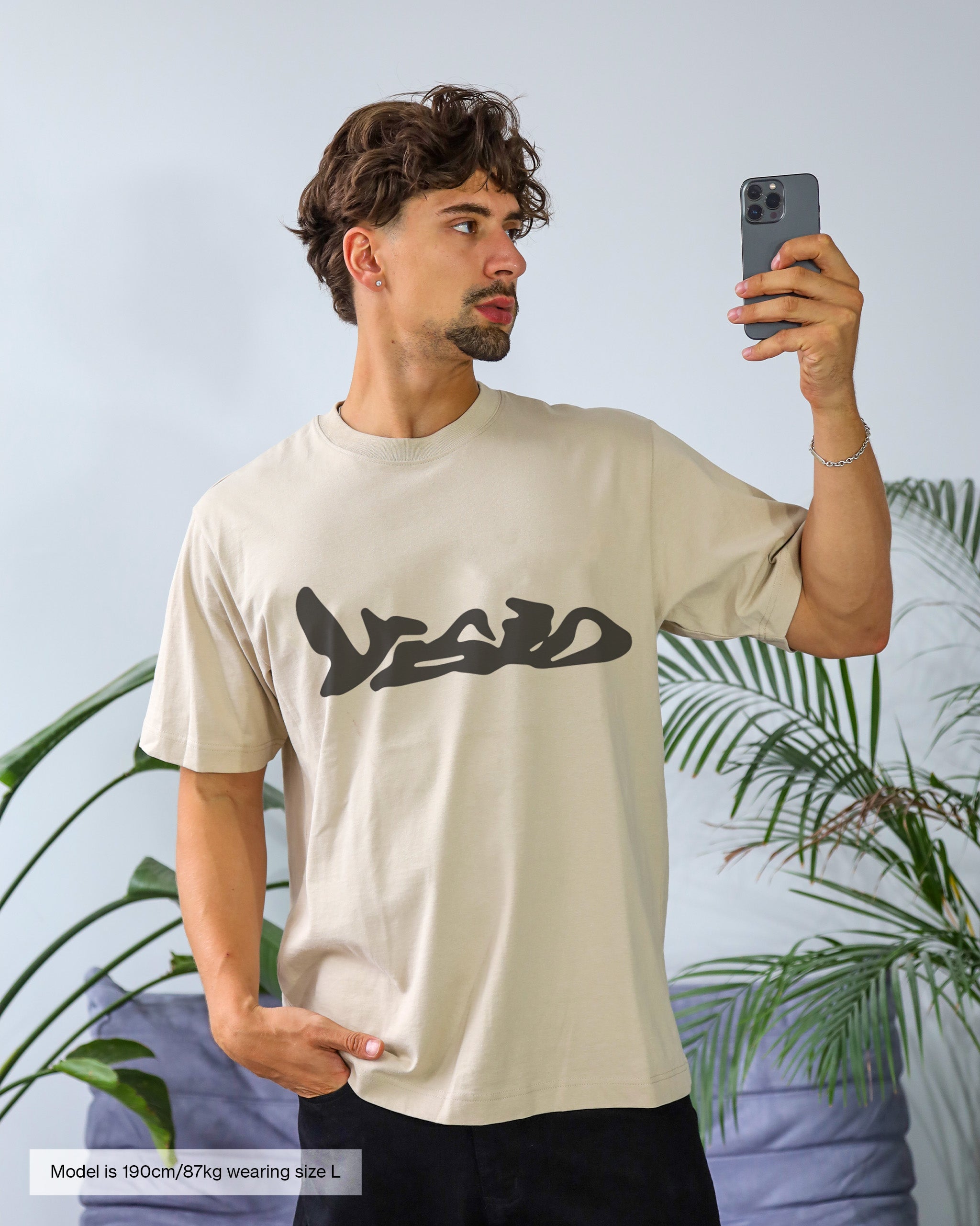 INAR TEE