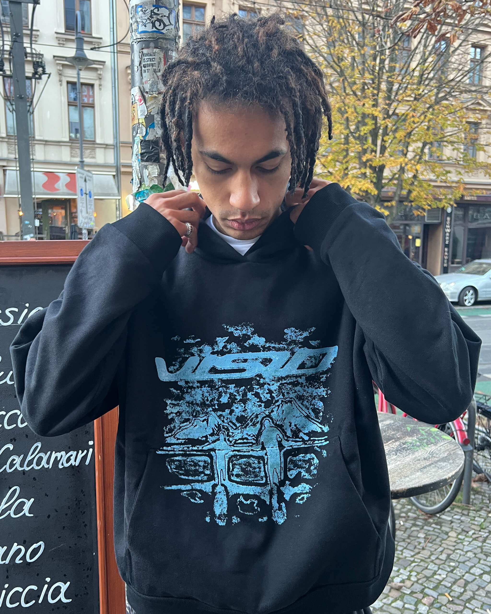 SOULS HOODIE BLACK