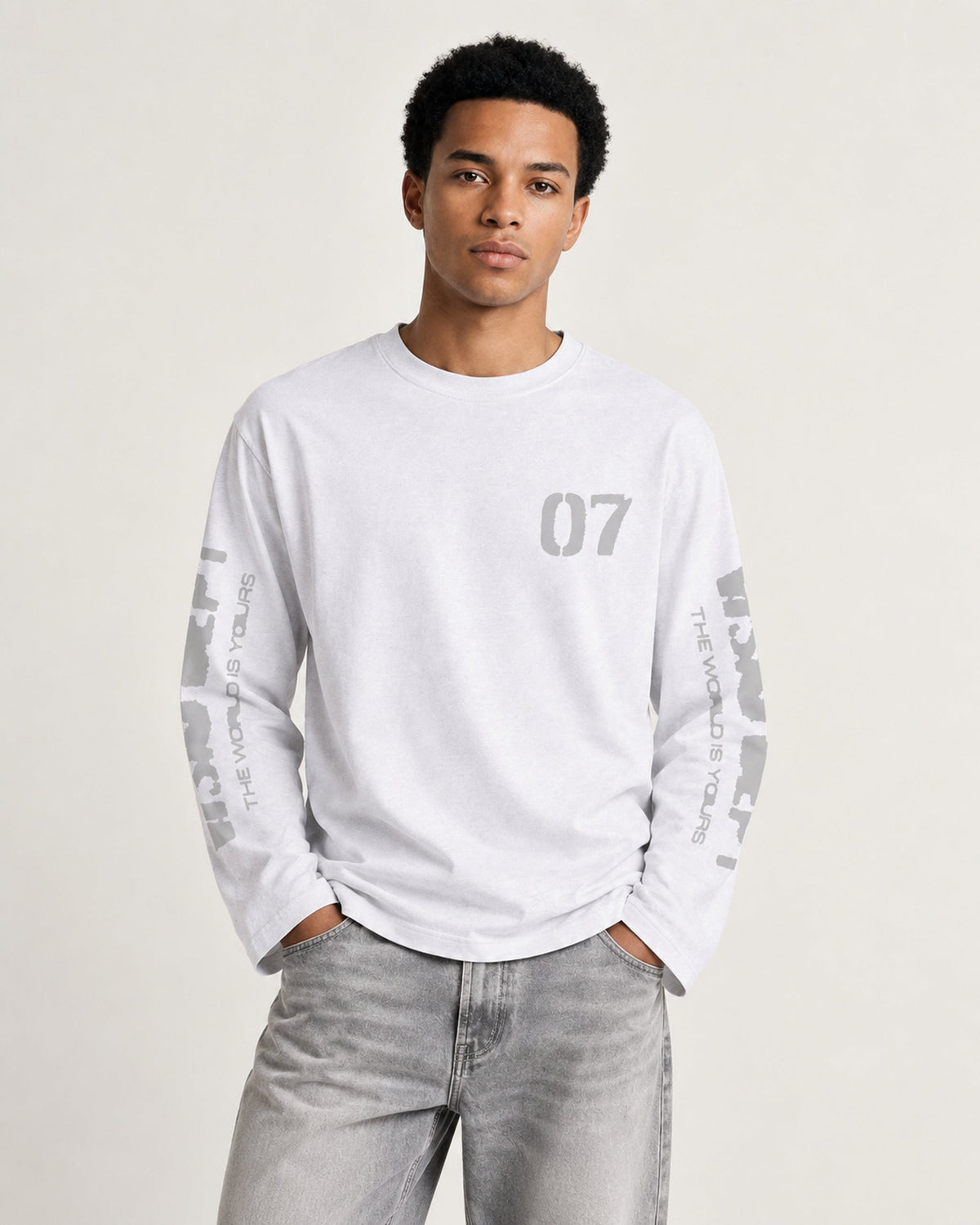 07 Longsleeve White