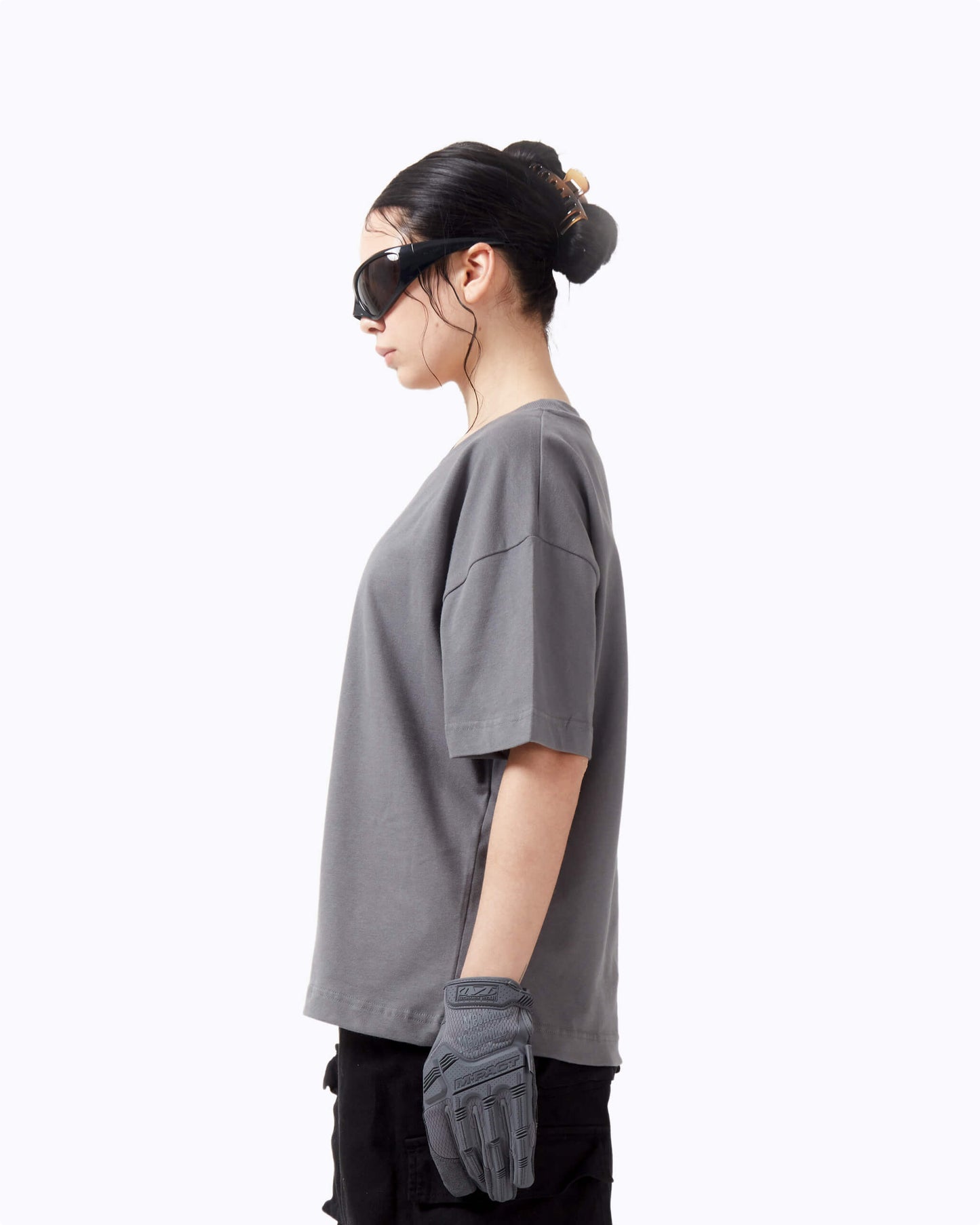 BASIC TEE GREY